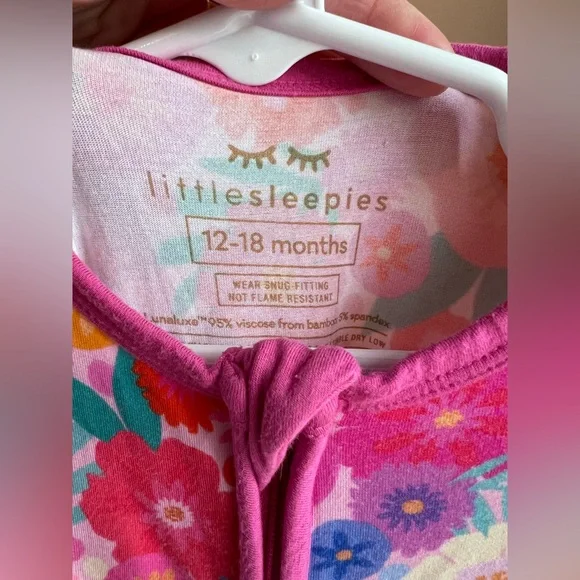 Little Sleepies Rainbow Blooms Zippy Pajamas Size 12-18M GUC - Picture 2 of 8